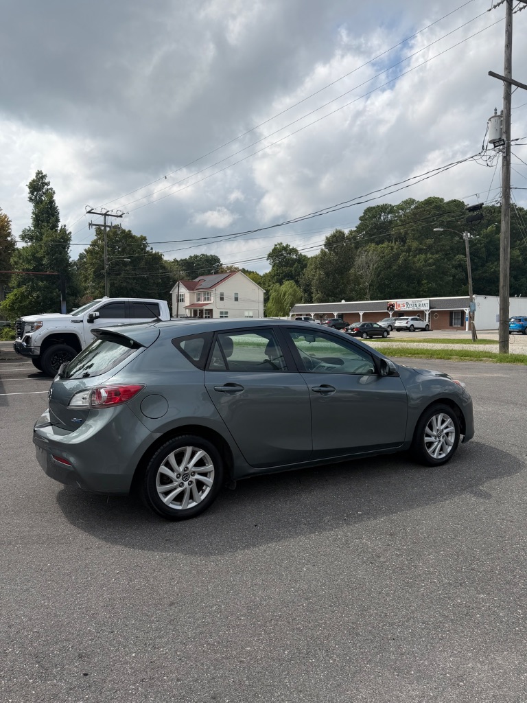 2013 Mazda MAZDA3 i Grand Touring - Photo 6