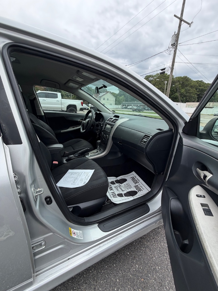 2013 Toyota Corolla S - Photo 11