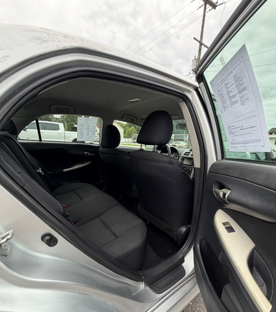 2013 Toyota Corolla S - Photo 12