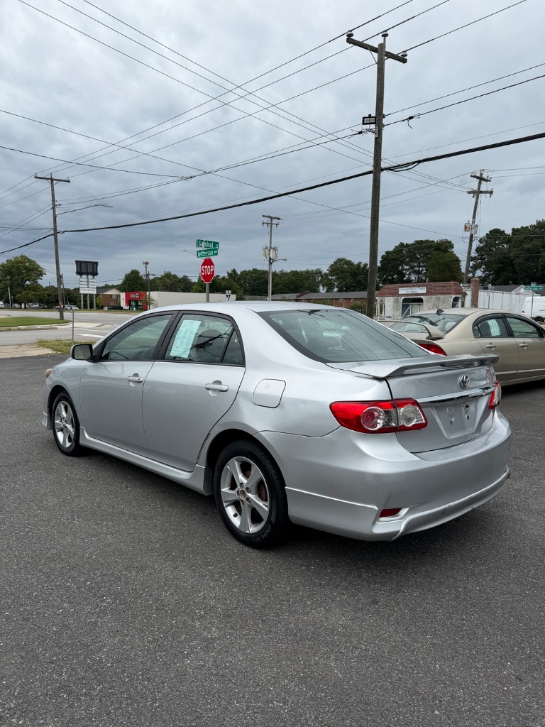2013 Toyota Corolla S - Photo 8