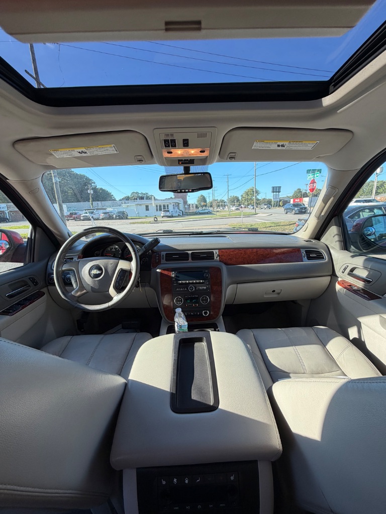 2014 Chevrolet Tahoe LT - Photo 8
